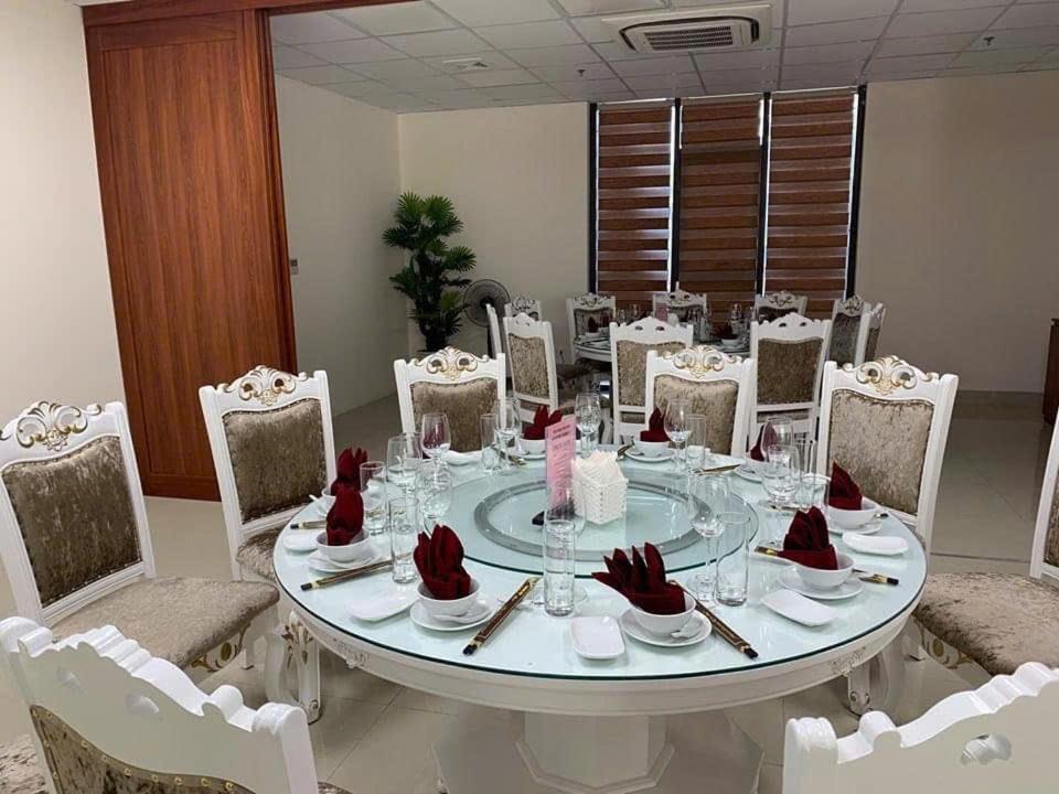 Thanh Dat Hotel I Ninh Lao Bagian luar foto