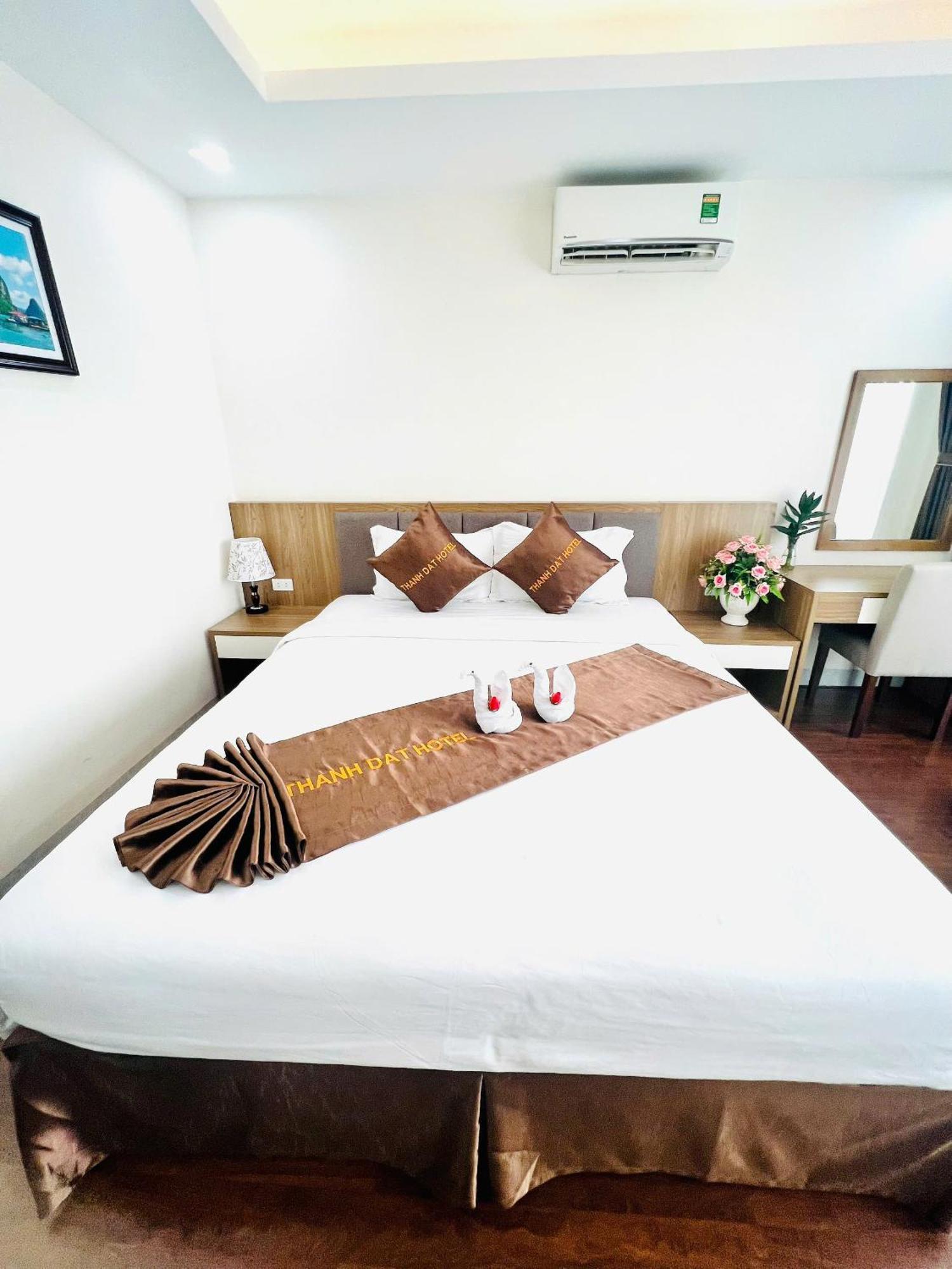 Thanh Dat Hotel I Ninh Lao Bagian luar foto